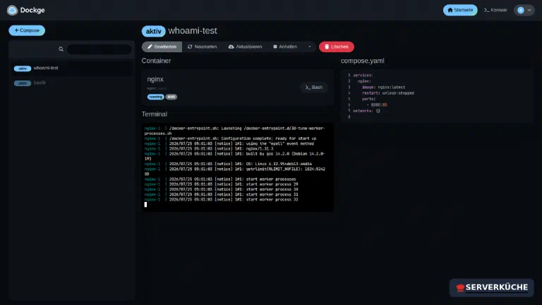 Ein gerade deployter Stack in Dockge mit laufendem Container, Live-Logs des nginx-Containers und der compose.yaml darunter