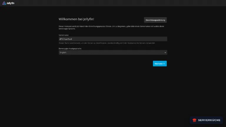 Der Einrichtungsassistent beim ersten Aufruf Der Jellyfin-Einrichtungsassistent beim ersten Aufruf mit Feldern für Servername und bevorzugte Anzeigesprache