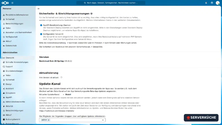 Ergebnis: keine Warnungen mehr, Version aktuell – nur die zwei optionalen Hinweise bleiben Die Nextcloud-Admin-Übersicht zeigt keine gelben Warnungen mehr, nur noch zwei optionale Hinweise, und meldet die aktuelle Version