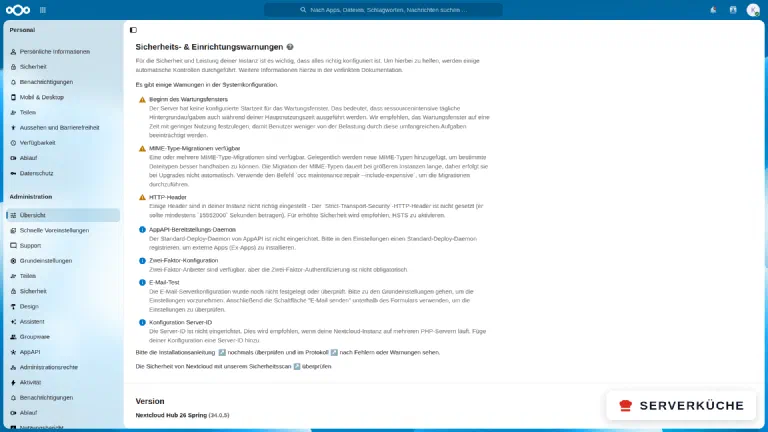 Die Nextcloud-Admin-Übersicht listet mehrere gelbe Warnungen zu Wartungsfenster, MIME-Type-Migrationen und HTTP-Headern auf